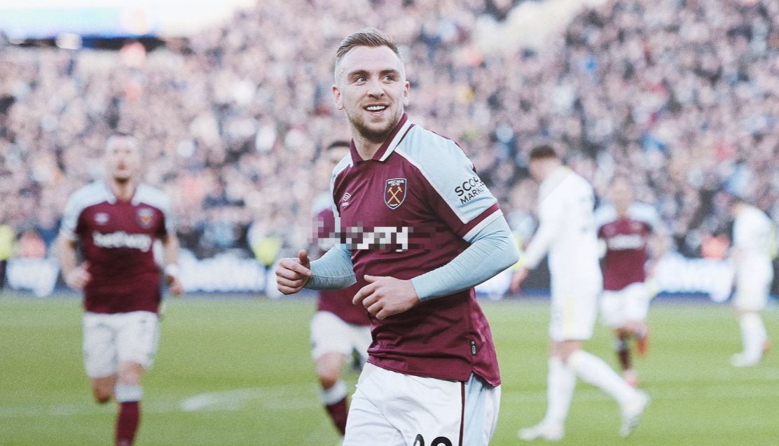 德天空：凯恩没考虑明夏离队，他希望在拜仁至少待到2027年