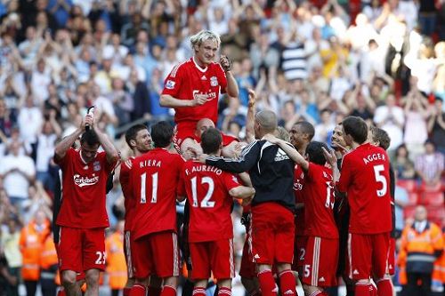 杰伦·约翰逊半场三双创纪录，成道格·里弗斯后首人